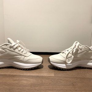 Reebok Classic Leather SP Extra Women's Shoes